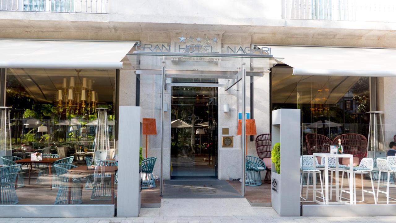 Gran Hotel Nagari Boutique & Spa Vigo Ngoại thất bức ảnh Entrance to Dean West End