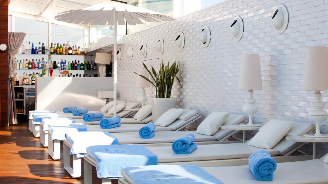Gran Hotel Nagari Boutique & Spa Vigo Ngoại thất bức ảnh The pool at the W South Beach