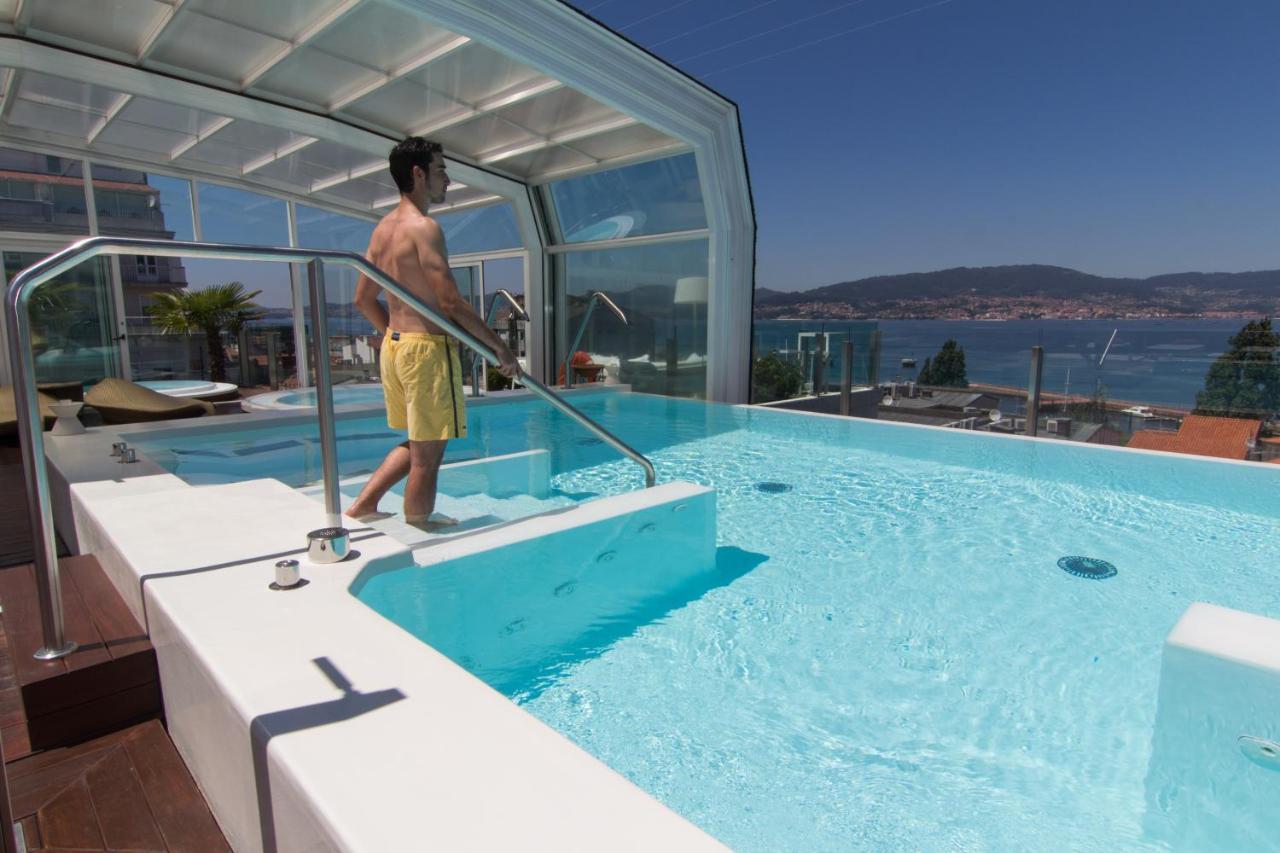 Gran Hotel Nagari Boutique & Spa Vigo Ngoại thất bức ảnh A pool enclosure