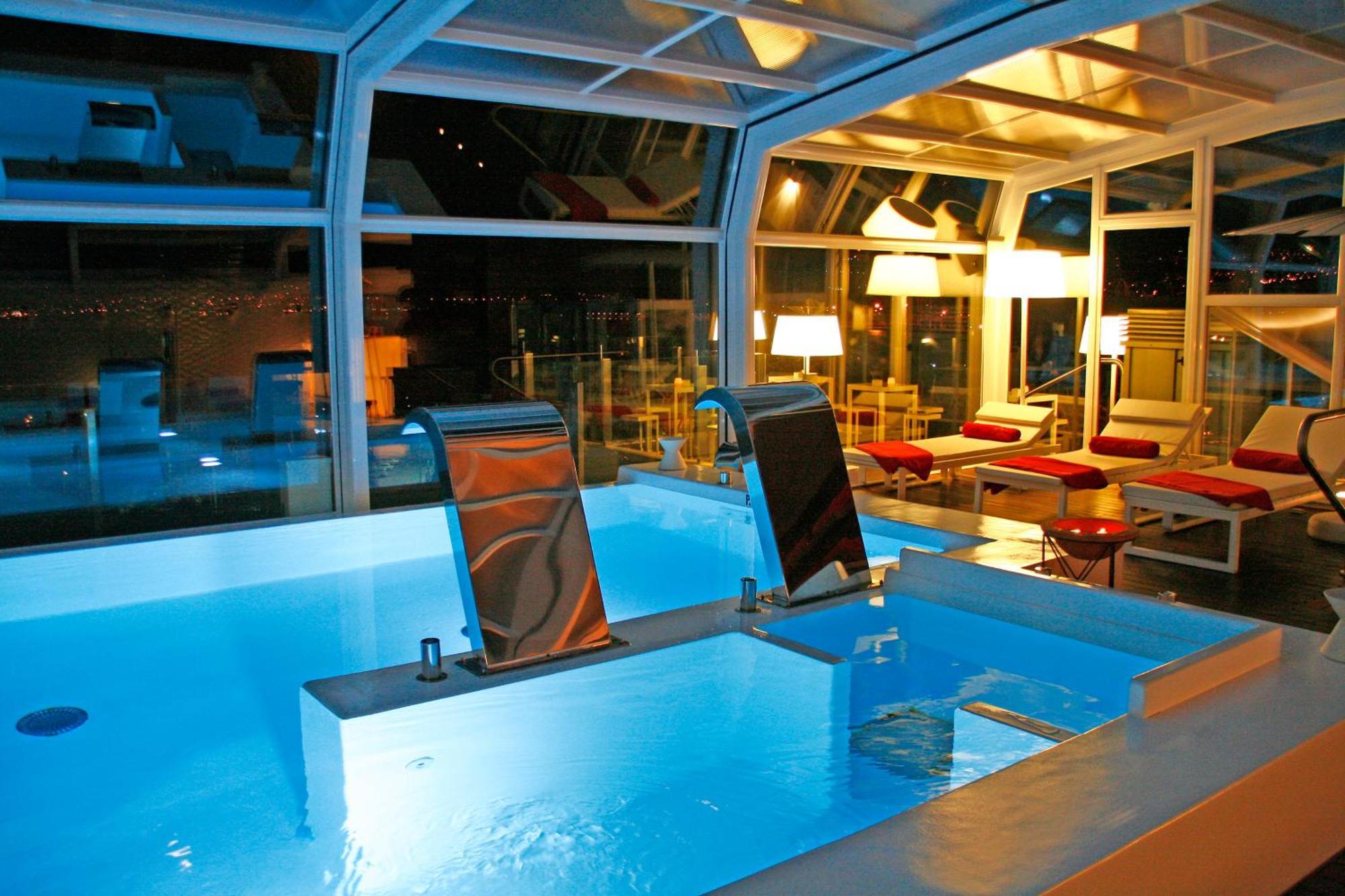 Gran Hotel Nagari Boutique & Spa Vigo Ngoại thất bức ảnh Solarium on board of a cruise ship
