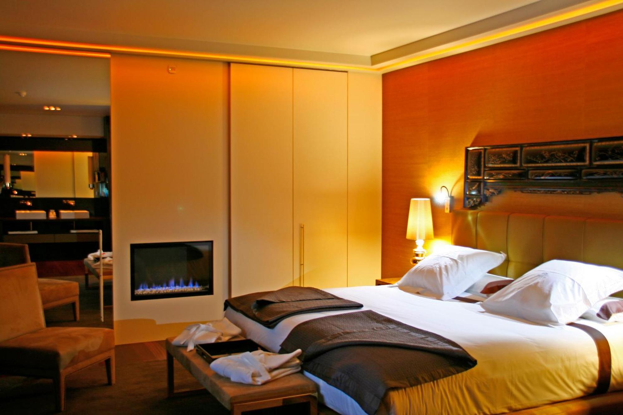 Gran Hotel Nagari Boutique & Spa Vigo Ngoại thất bức ảnh A room at the Mandarin Oriental, Munich
