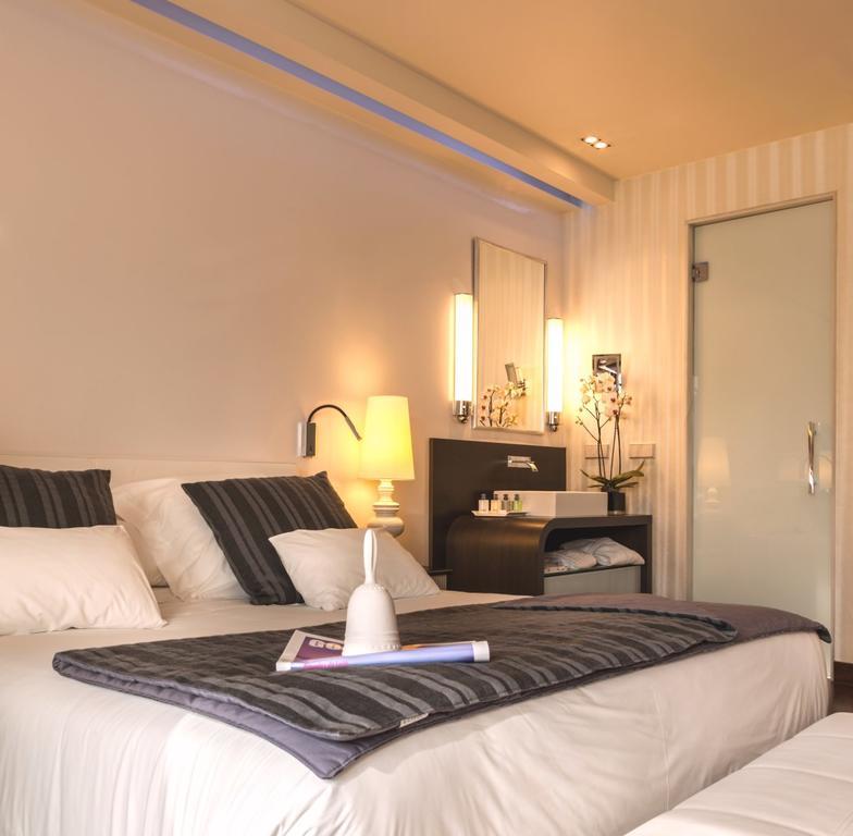 Gran Hotel Nagari Boutique & Spa Vigo Ngoại thất bức ảnh A room at the hotel