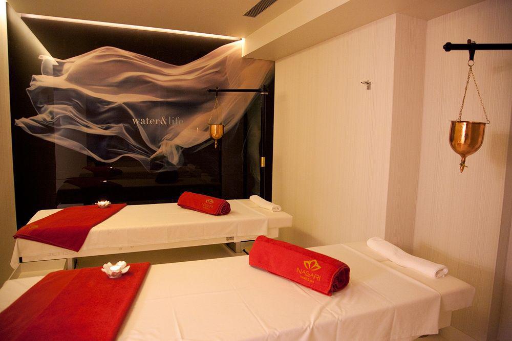 Gran Hotel Nagari Boutique & Spa Vigo Ngoại thất bức ảnh A treatment room at the spa